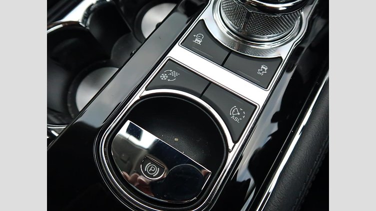 2018 認定中古車 Jaguar XJ Santorini Black ガソリン プレミアムラグジュアリー