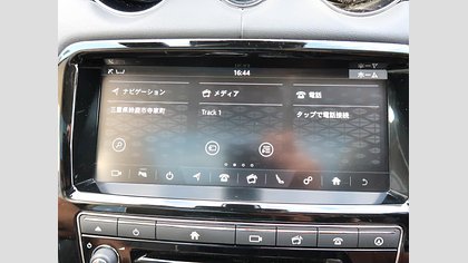 XJ 18