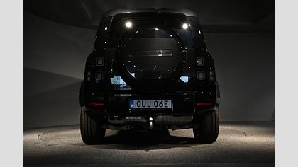 Defender 110 3
