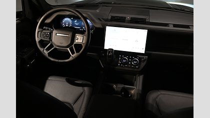 Defender 110 8