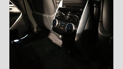 Range Rover 19