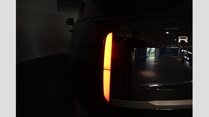 Range Rover 23
