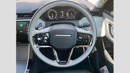 Range Rover Velar 15