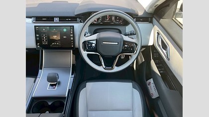 Range Rover Velar 14