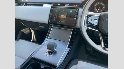 Range Rover Velar 18