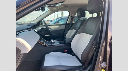Range Rover Velar 8