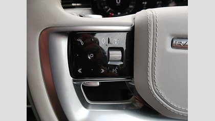 Range Rover 51