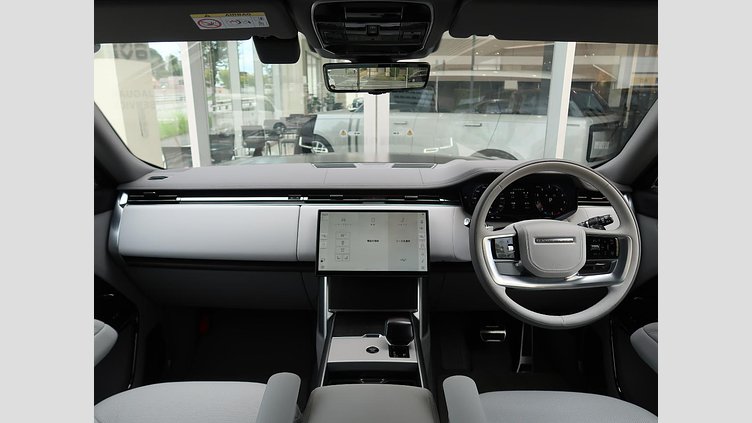2023 認定中古車 Land Rover Range Rover リグリアンブラック - サテンフィニッシュ 615 AWD（AT） スタンダードホイールベース SV