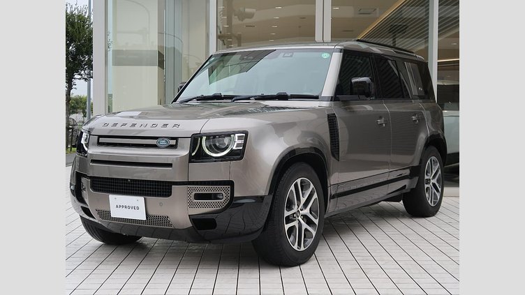 2021 認定中古車 Land Rover Defender 110 シリコンシルバー D300 AWD（AT） X-DYNAMIC SE