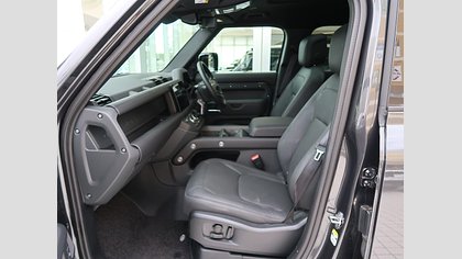 Defender 110 38