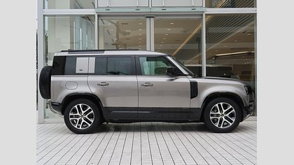 Defender 110 7