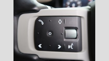 Defender 110 27