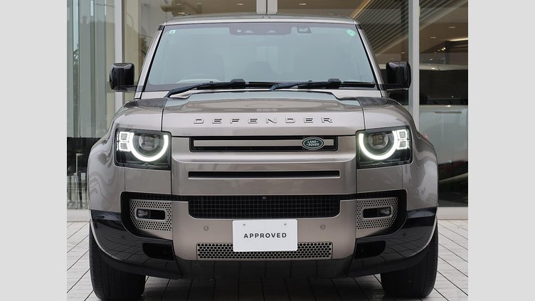 2021 認定中古車 Land Rover Defender 110 シリコンシルバー D300 AWD（AT） X-DYNAMIC SE