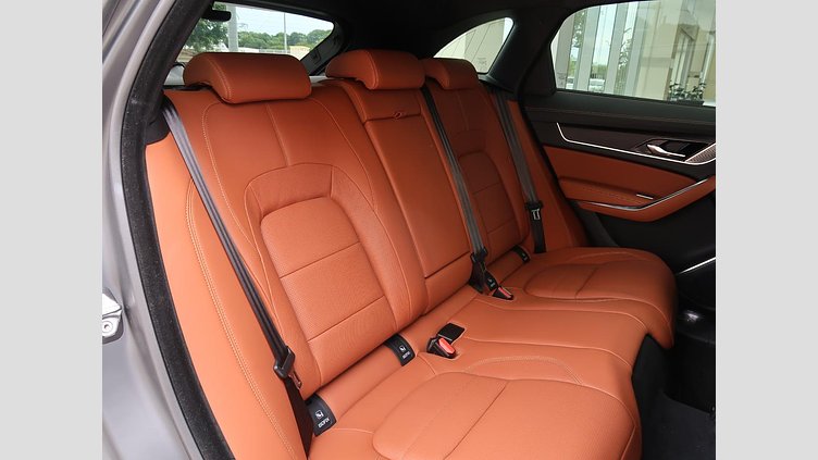 2023 認定中古車 Jaguar F-Pace Carpathian Grey 2.0 litre i4 PHEV​ Ｒ－ダイナミック ＨＳＥ Ｐ４００ｅ