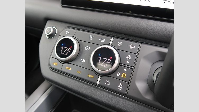 2025 認定中古車 Land Rover Defender 110 カルパチアングレイ D350 ディーゼルマイルドハイブリッド X-Dynamic HSE