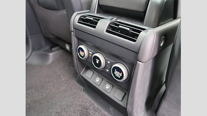 Defender 110 23