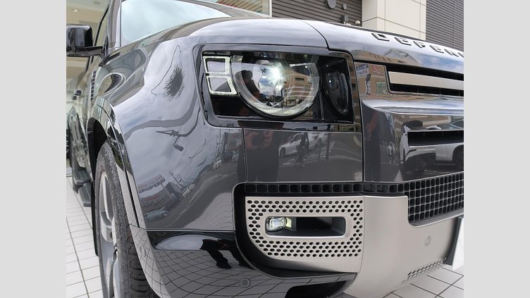 2025 認定中古車 Land Rover Defender 110 カルパチアングレイ D350 ディーゼルマイルドハイブリッド X-Dynamic HSE