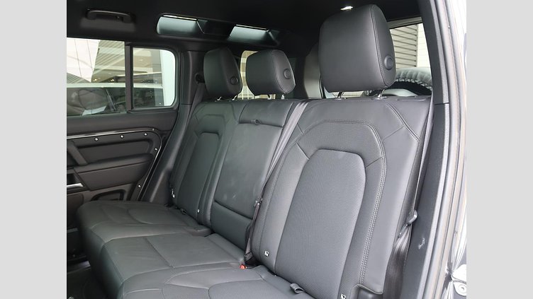 2025 認定中古車 Land Rover Defender 110 カルパチアングレイ D350 ディーゼルマイルドハイブリッド X-Dynamic HSE
