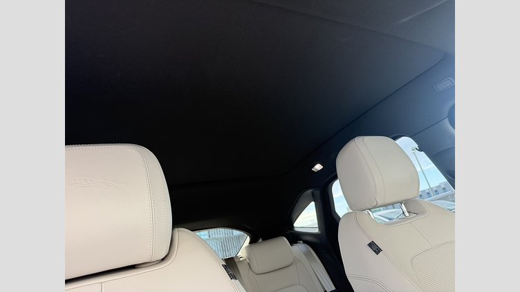 2018 認定中古車 Jaguar E-Pace Farallon Pearl Black 300PS R-Dynamic HSE