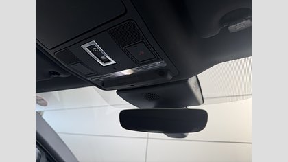 E-Pace 17