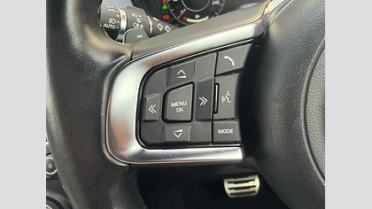 E-Pace 12