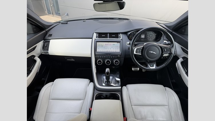 2018 認定中古車 Jaguar E-Pace Farallon Pearl Black 300PS R-Dynamic HSE