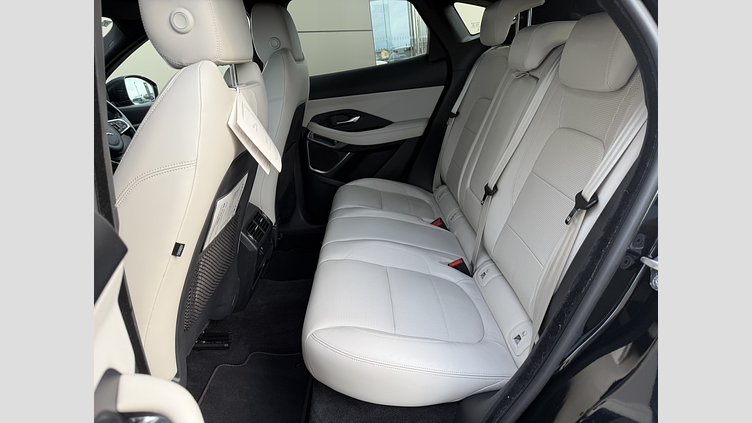 2018 認定中古車 Jaguar E-Pace Farallon Pearl Black 300PS R-Dynamic HSE