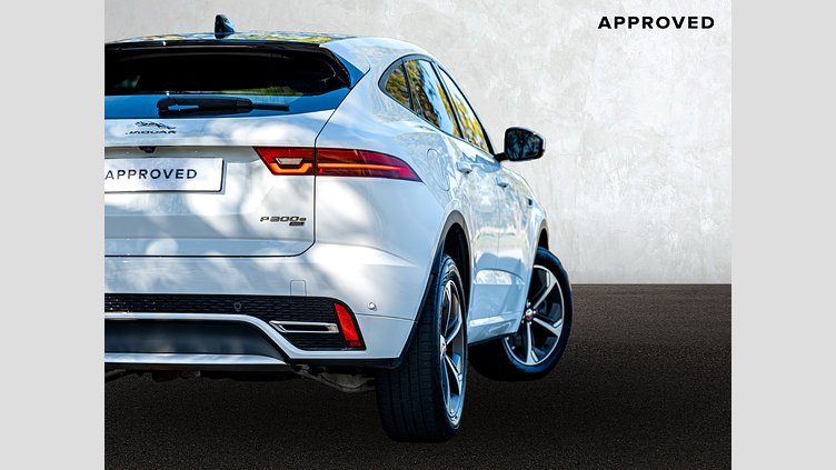 2022 Approved Jaguar E-Pace Yulong White AWD 1.5 PHEV SE R-DYNAMIC (221kW)