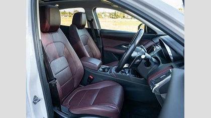 E-Pace 12