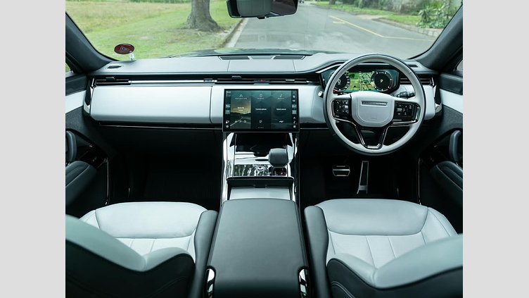 2025 Approved Land Rover Range Rover Sport Giola Green AWD D350 Dynamic HSE