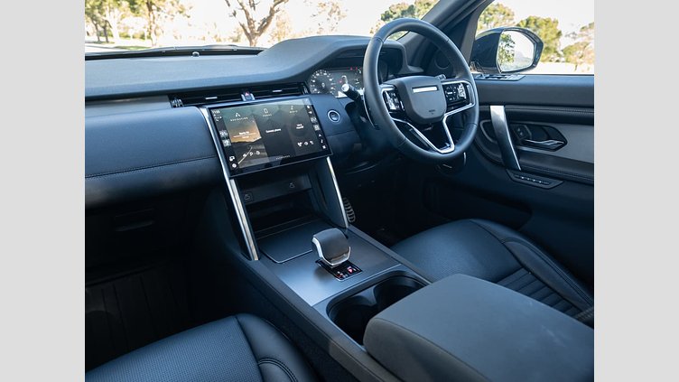 2026 Approved Land Rover Discovery Sport Varesine Blue AWD D200 Landmark