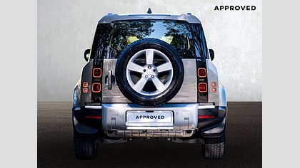 Defender 110 5