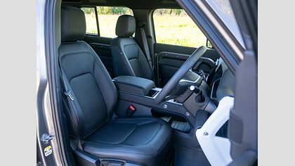 Defender 110 11