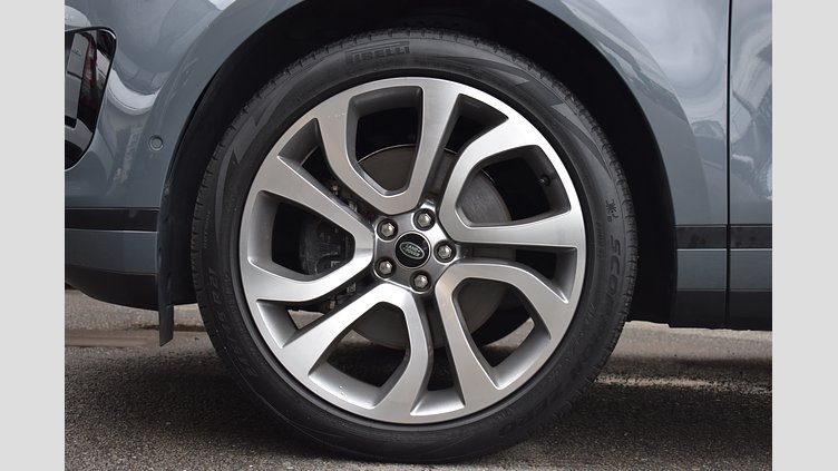 2022 認定中古車 Land Rover Range Rover Evoque Nolita Grey 2.0 litre i4P​ SE P200