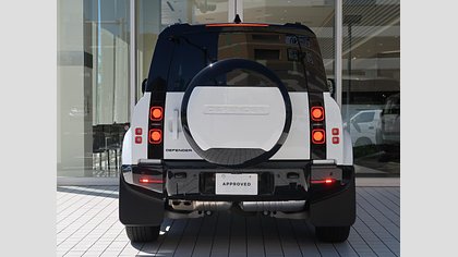 Defender 110 5