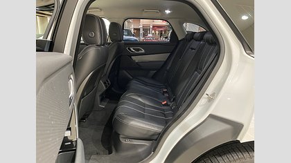 Range Rover Velar 4