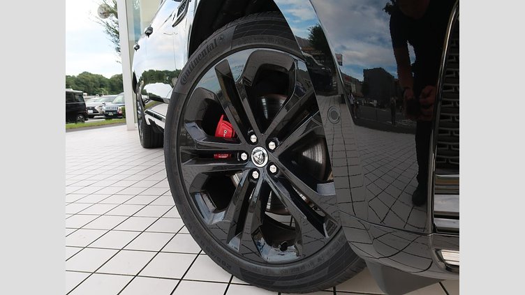 2023 認定中古車 Jaguar F-Pace サントリーニブラック P250 AWD（オートマチック） R-DYNAMIC SE