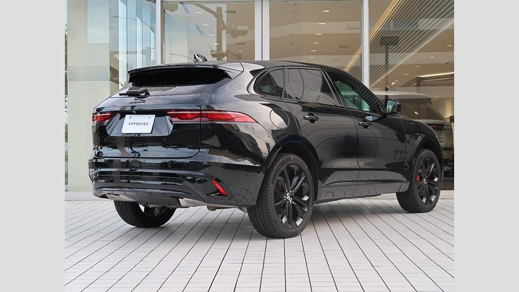 2023 認定中古車 Jaguar F-Pace サントリーニブラック P250 AWD（オートマチック） R-DYNAMIC SE