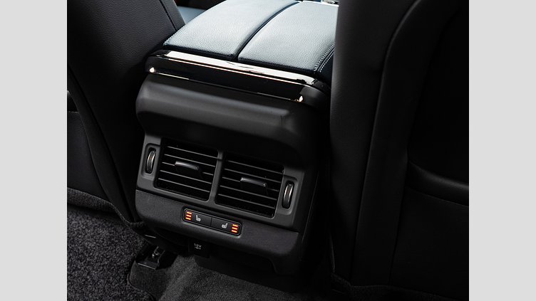 2019 認定中古車 Land Rover Range Rover Evoque ユーロンホワイト P250 R-DYNAMIC S　P250