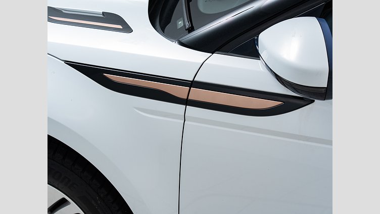 2019 認定中古車 Land Rover Range Rover Evoque ユーロンホワイト P250 R-DYNAMIC S　P250