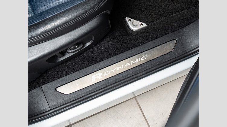 2019 認定中古車 Land Rover Range Rover Evoque ユーロンホワイト P250 R-DYNAMIC S　P250