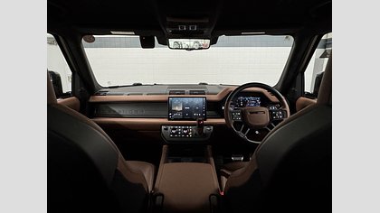 Defender 110 7