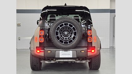 Defender 110 41
