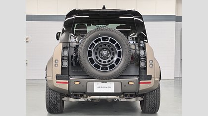 Defender 110 49