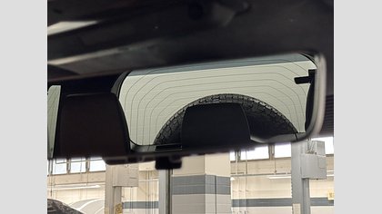 Defender 110 52