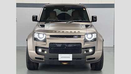 Defender 110 4