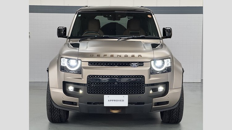 2025 認定中古車 Land Rover Defender 110 ペトラカッパー P635 ガソリンV8マイルドハイブリッド OCTA