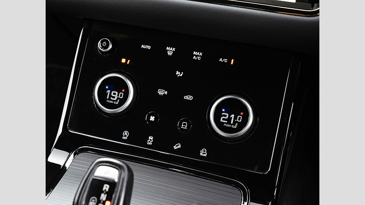 2022 認定中古車 Land Rover Range Rover Evoque サントリーニブラック D200 AWD（オートマチック）MHEV R-DYNAMIC SE　D200