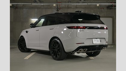 Range Rover Sport 1