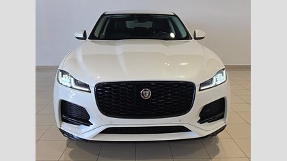 F-Pace 1